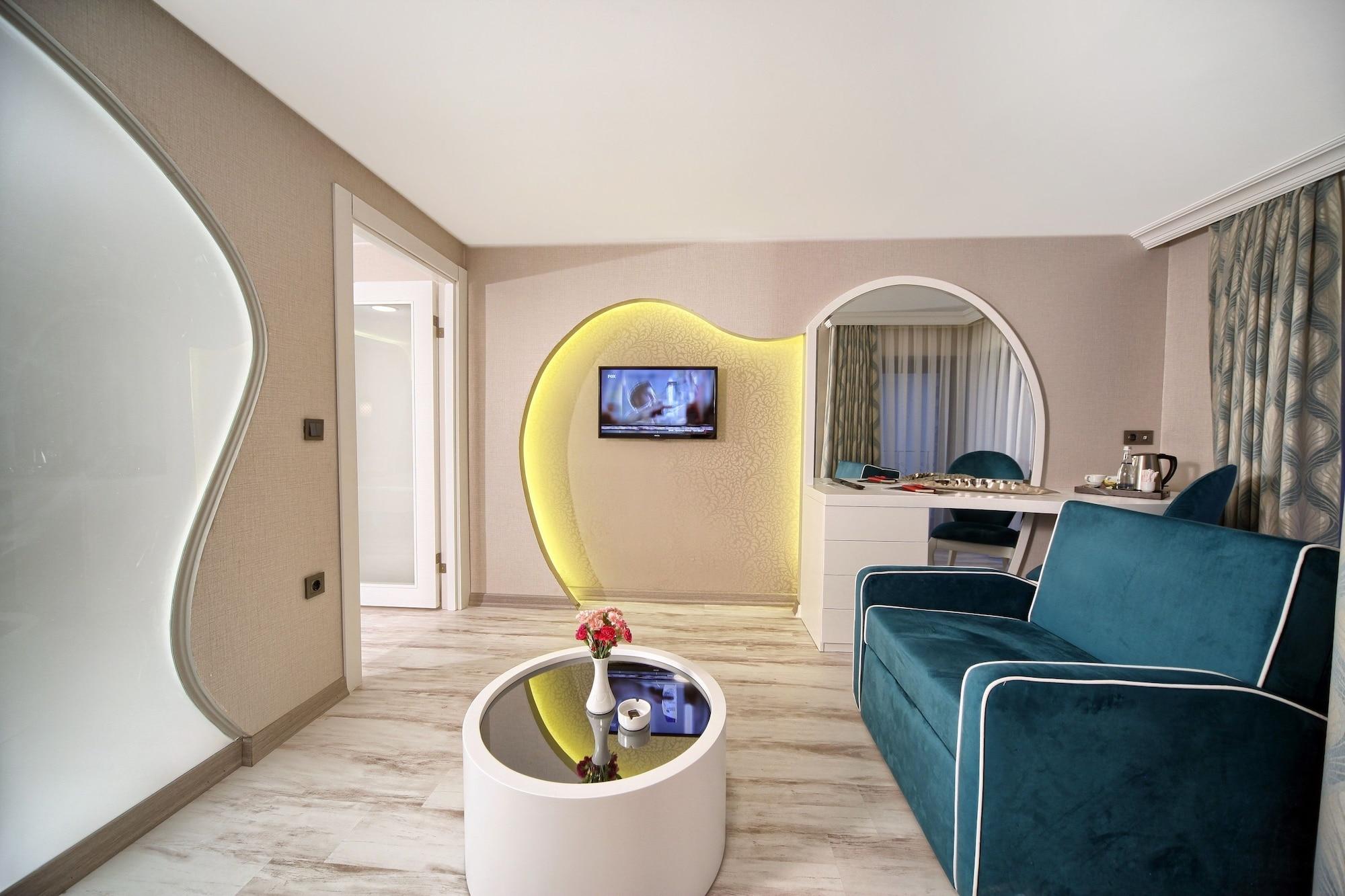 Otel Demonti 4*
