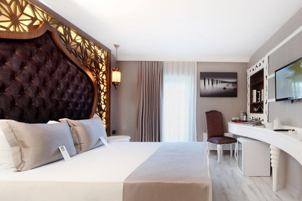Otel Demonti 4*