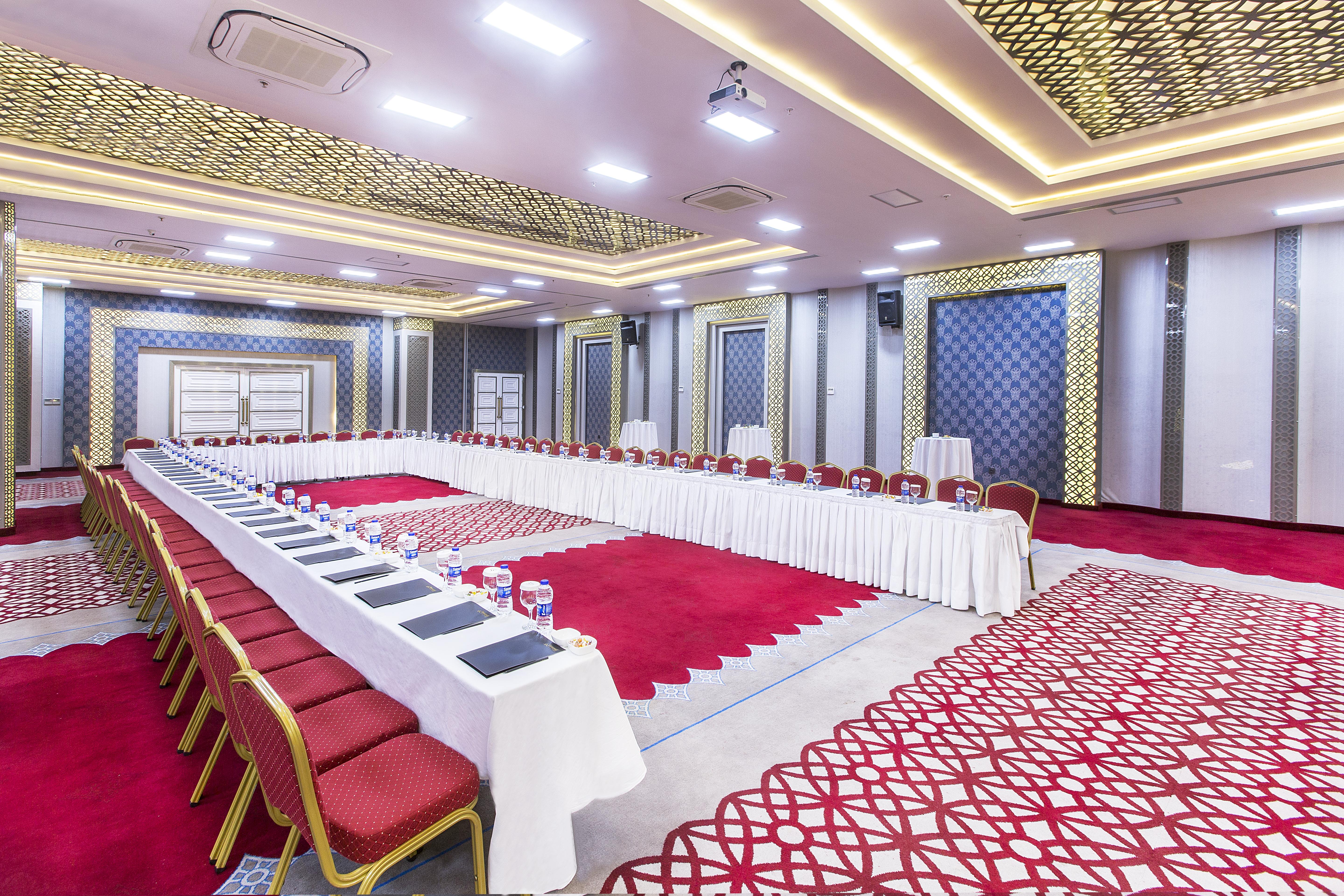 Otel Demonti 4*