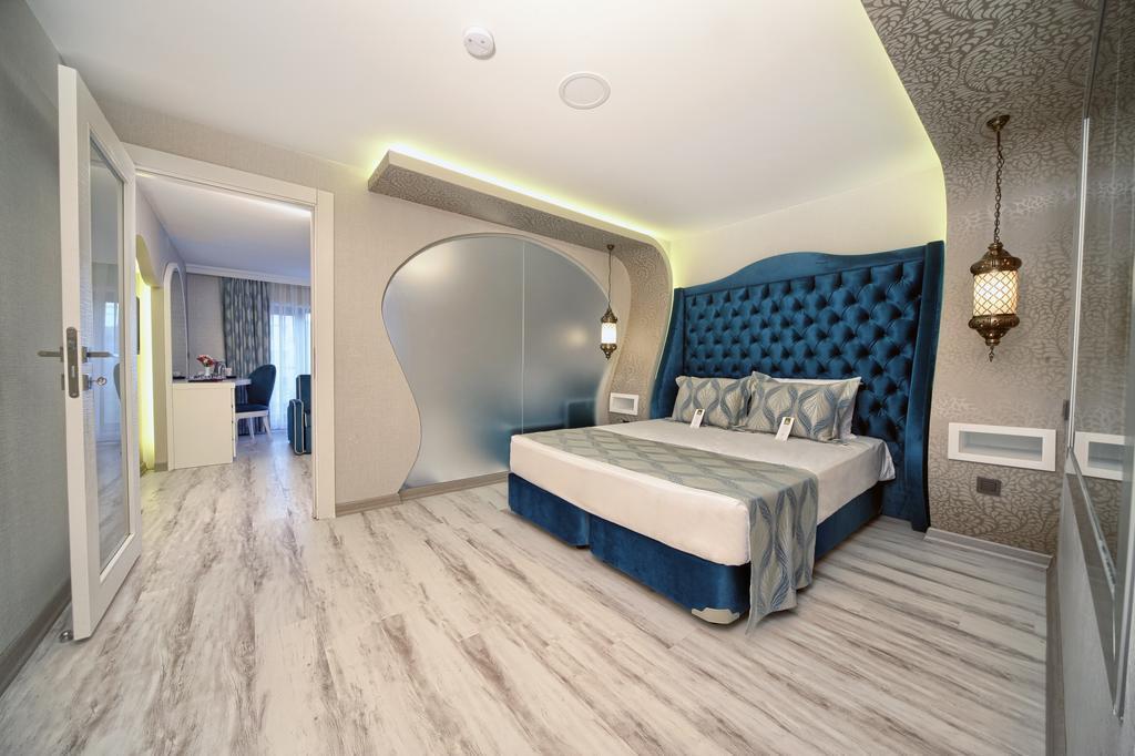 Demonti Otel Ankara